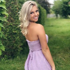 Meet your Posher, Rachel